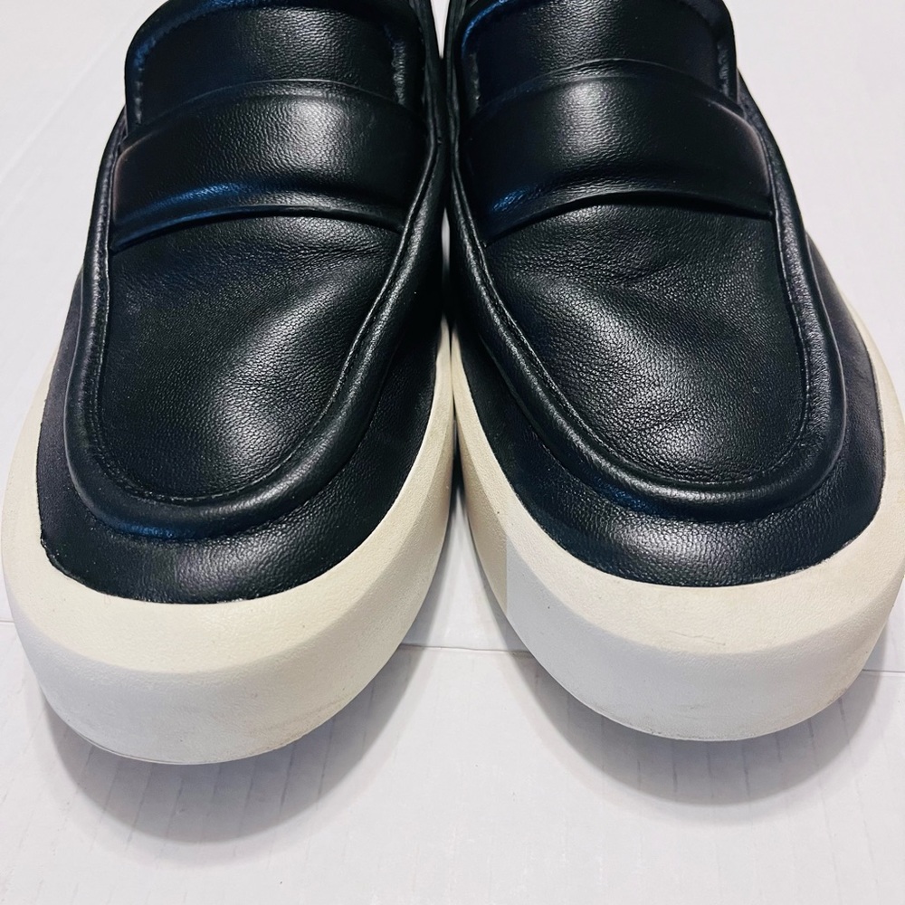 Vince Black Slip on Leather shoe